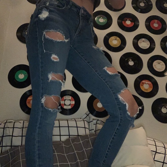 Garage Denim - garage blue distressed jeans size 00